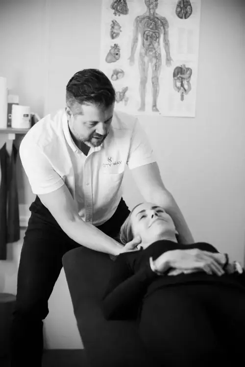 Hip Pain Holding You Back? Discover How Osteopathy Can Help